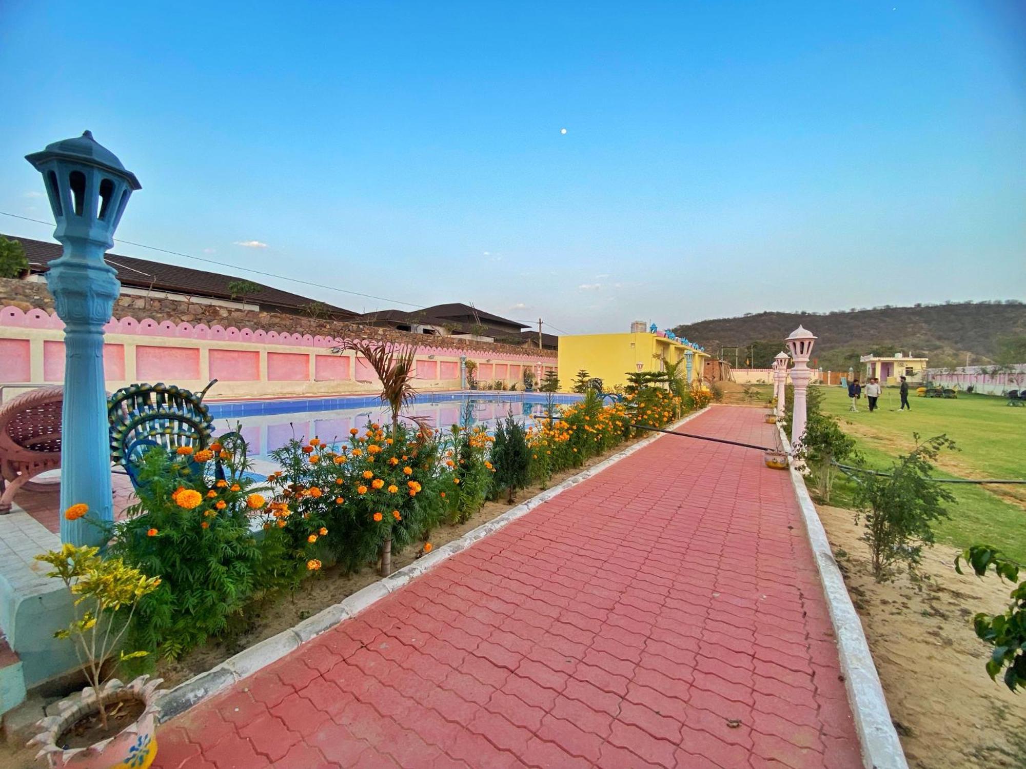 Resort The Kukas *